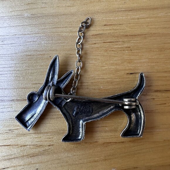 VTG Coro‎ Scottie Terrier Dog Chain Leach Brooch Pin 1.5" Signed 3.9g - Picture 6 of 7
